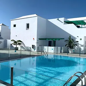 https://apartamentos-celeste.in-canary-islands.com